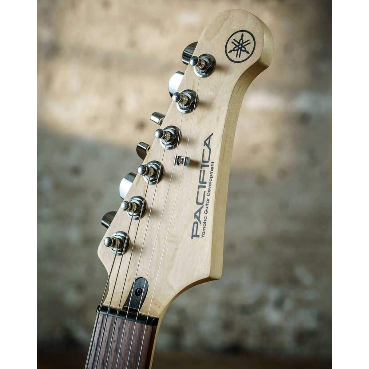 Elektrische gitaar YAMAHA GPA112JBLII-Topper Trend